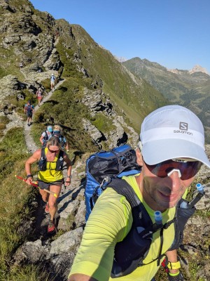 Bild 1 av Ulla till Black Diamond - Distance 22 - Trailrunningryggsäck