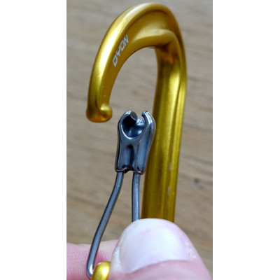 Bild 1 av Georg till C.A.M.P. - Dyon - Karbiner snäpplås