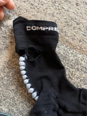 Bild 1 av Steven till Compressport - Pro Racing Socks V4.0 Run High - Löparsockor