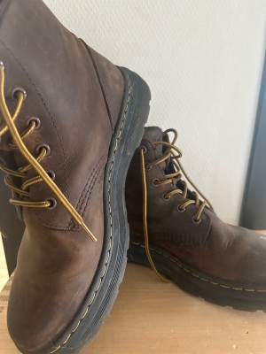 Bild 1 av Mauro till Dr. Martens - Crewson Chukka Crazy Horse - Fritidsstövlar/-kängor