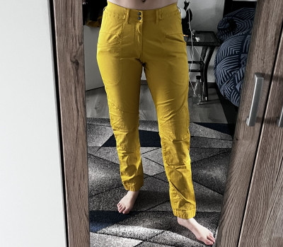 Bild 1 av Sarah till Looking for Wild - Fitz Roy - Klätterbyxa