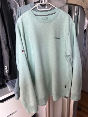 Bild 1 av Toni Lene till Patagonia - Fitz Roy Icon Uprisal Crew Sweatshirt - Överdragströjor