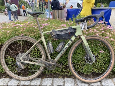 Bild 1 av Matthias till Restrap - Adventure Race Rahmentasche - Cykelväska
