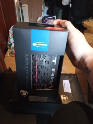 Bild 1 av Sven till Schwalbe - Rocket Ron Evo 29'' (54-622) Super Ground FB TLE - Cykeldäck