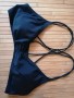 Bild 1 av Silvia till Volcom - Women's Simply Solid V-Neck - Bikinitopp